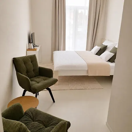 Plac 13 Bed & Breakfast Brezno